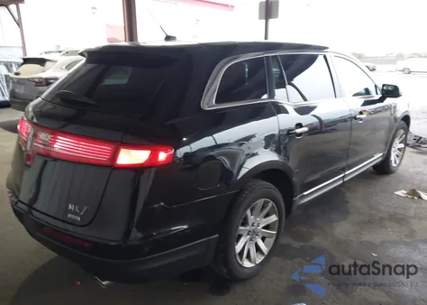 2018 Lincoln Mkt Livery из США, поврежденный, VIN 2LMHJ5NK4JBL01913